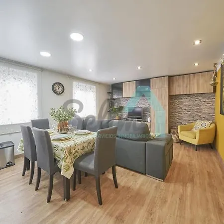 Apartment Bonita Casa Cerca Del Centro. Aparcamiento Gratis